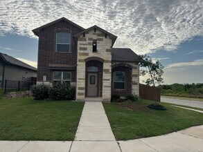 125 Windfield Path in San Marcos, TX - Building Photo - Building Photo