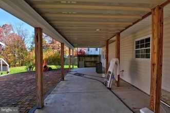 121 Deer Hill Ct in Stephens City, VA - Building Photo - Building Photo