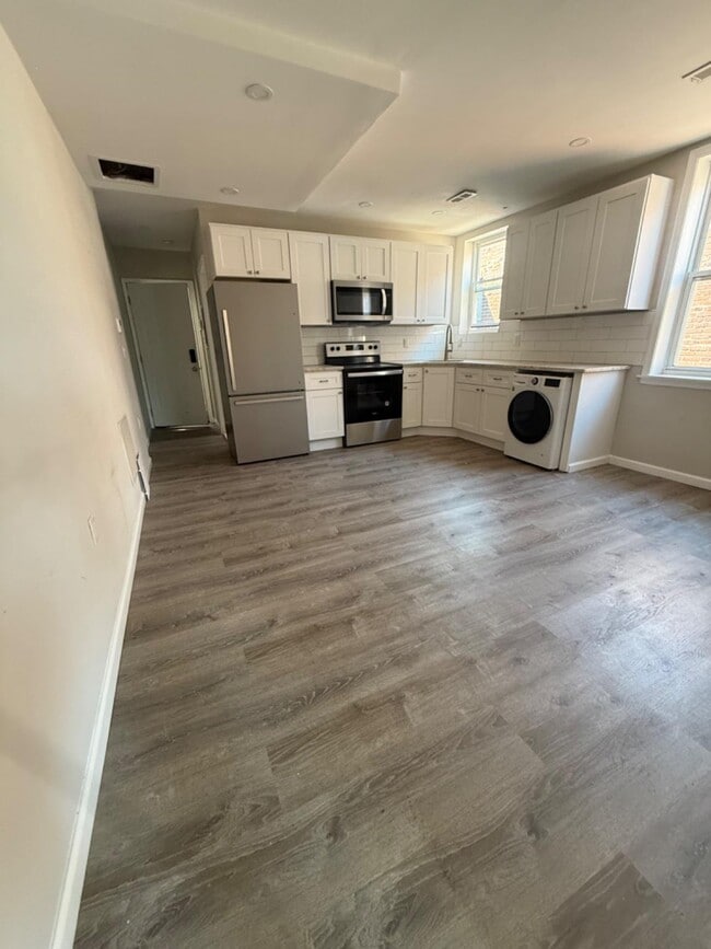 2013 N 63rd St in Philadelphia, PA - Building Photo - Building Photo