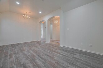 17215 Stratford Green Dr in Sugar Land, TX - Building Photo - Building Photo
