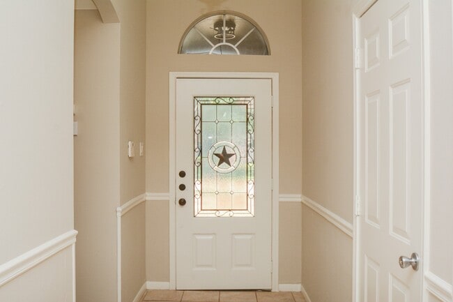 14931 Chestnut Falls Dr