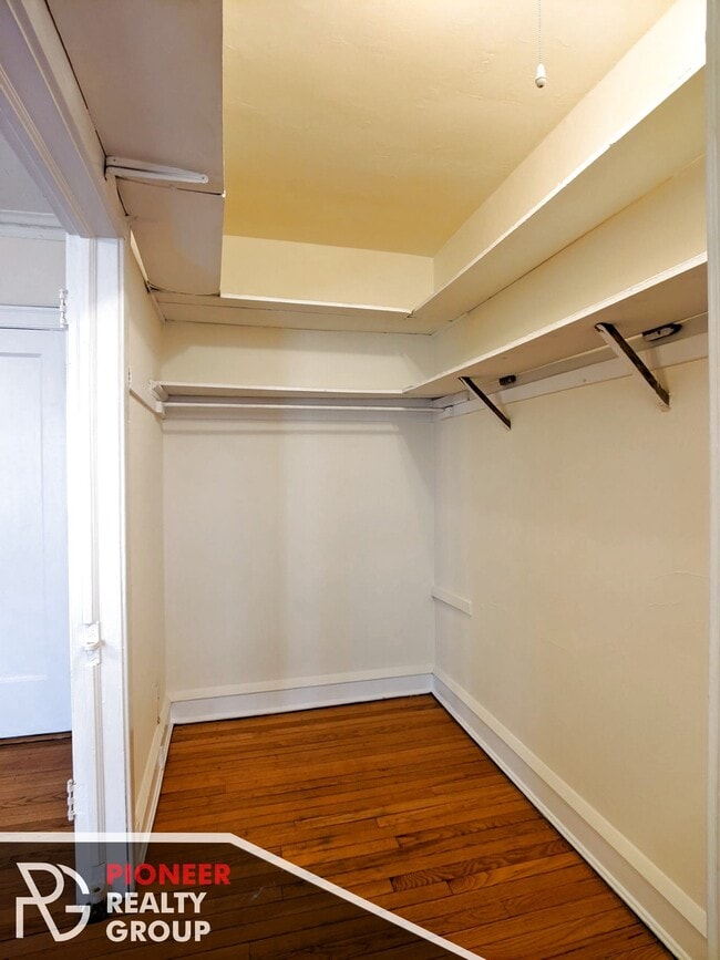 1948 W Wilson Ave, Unit #3T