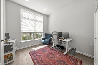 204 Blf Crk Ln in Andice, TX - Building Photo - Building Photo