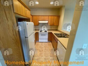 423-425-425 S Main St in Mt Angel, OR - Building Photo - Building Photo