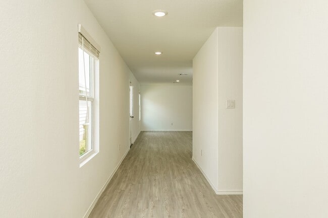 20311 Agate Rdg in San Antonio, TX - Building Photo - Building Photo