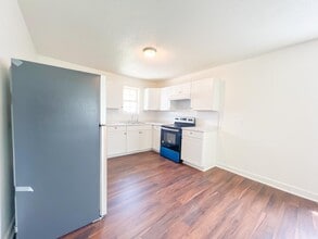 143 Bowers St in Wellford, SC - Building Photo - Building Photo