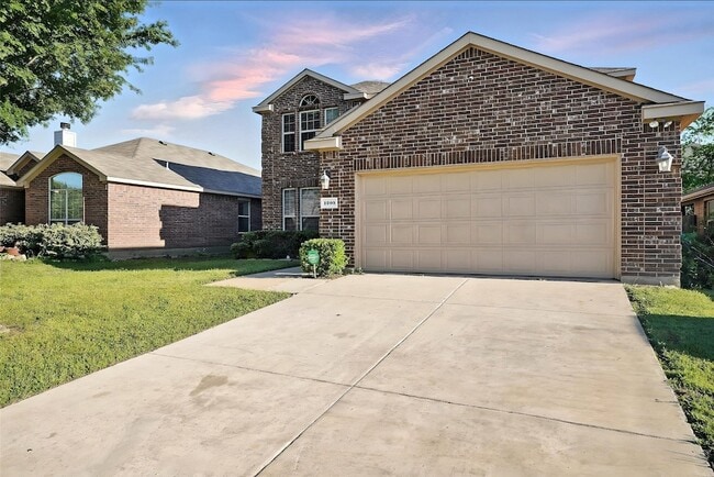 1205 Caroline Dr in Princeton, TX - Building Photo - Building Photo