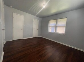 7930 Bauman Rd in Houston, TX - Building Photo - Building Photo