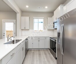 14809 202nd Ave E in Bonney Lake, WA - Building Photo - Building Photo