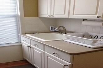 284 Magnolia Ave in Jersey City, NJ - Building Photo - Building Photo