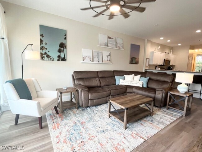 property at 7880 Mahogany Run Ln