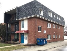 815 LaGrange Rd in La Grange, IL - Building Photo