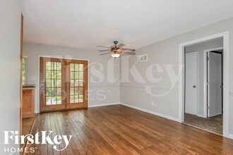 522 Ballwood Dr in Ballwin, MO - Building Photo - Building Photo