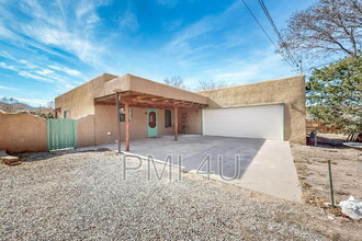 1 Cll Candelaria in Placitas, NM - Building Photo - Building Photo