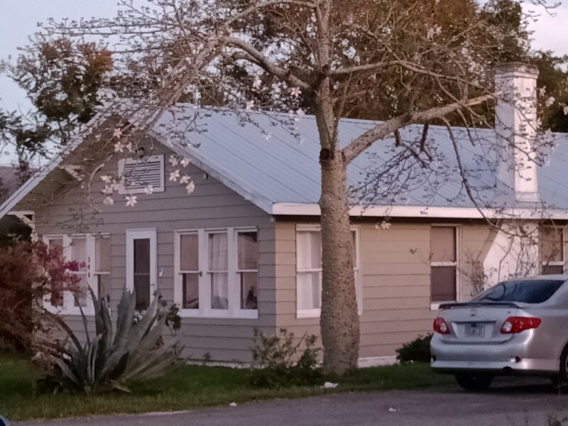 308 W Smith Ave in Lake Hamilton, FL - Building Photo
