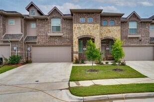 4419 Beaver Ln in Irving, TX - Building Photo