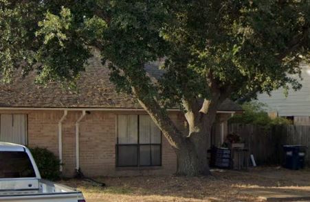 804 Cross Timbers Dr in College Station, TX - Building Photo