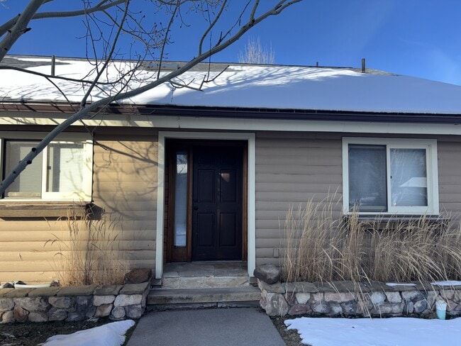 1655 W Big Trail Dr in Jackson, WY - Building Photo - Building Photo