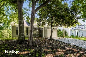 12300 Danby Rd in Pineville, NC - Building Photo - Building Photo