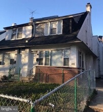 4832 E Roosevelt Blvd in Philadelphia, PA - Building Photo - Building Photo