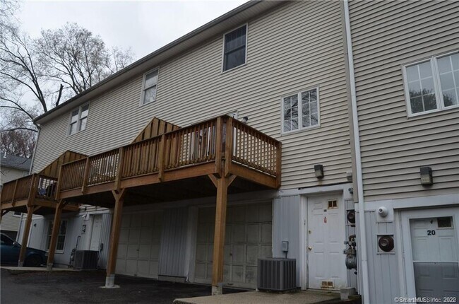 22 Chamberlain St in New Haven, CT - Foto de edificio - Building Photo