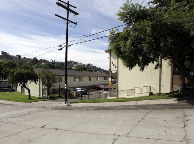 Imperial Villa Apartments in San Diego, CA - Foto de edificio - Building Photo