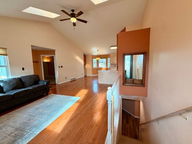 3105 Spinnaker Dr in Longmont, CO - Building Photo - Building Photo