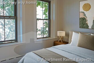 102 Willow St, Unit #4 in Cambridge, MA - Building Photo - Building Photo