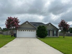 26 Osprey Cove in Lakeland, GA - Building Photo