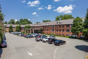 Kenwood Place in Bethesda, MD - Building Photo