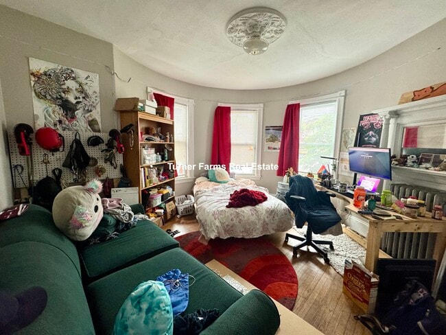 3 Kinnaird St, Unit 1