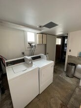 250 Irving St, Unit 2 in San Francisco, CA - Building Photo - Building Photo