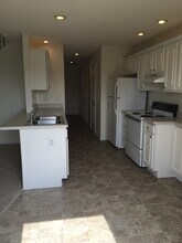 931 Jasmine Dr in Troy, OH - Foto de edificio - Building Photo