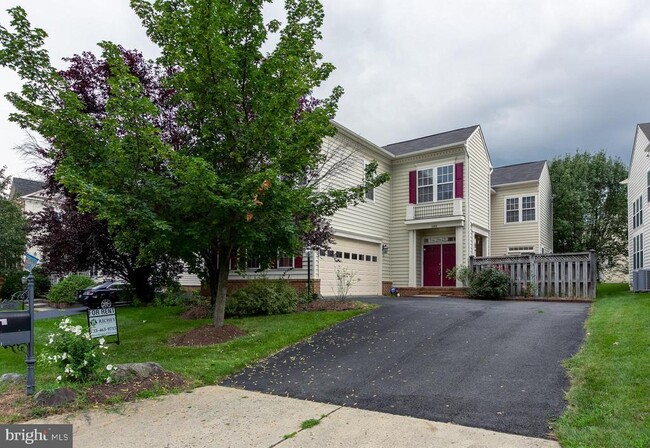 21935 Windover Dr in Broadlands, VA - Building Photo - Building Photo