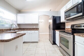 4210 Red Bird Ave in St. Cloud, FL - Building Photo - Building Photo