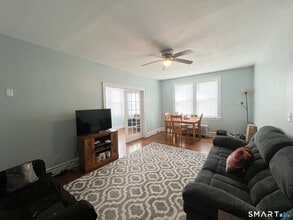 793 Milford Point Rd in Milford, CT - Building Photo - Building Photo