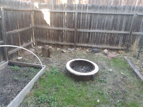 1240 S Lone Tree Rd in Flagstaff, AZ - Building Photo - Building Photo