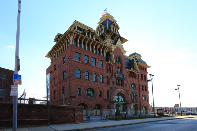 1700 N Gay St in Baltimore, MD - Foto de edificio - Building Photo