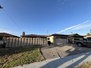 818 Central in Salinas, CA - Building Photo - Building Photo