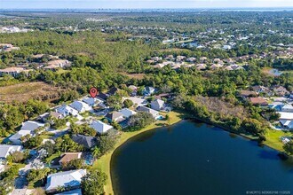 920 NW Waterlily Pl in Jensen Beach, FL - Building Photo - Building Photo