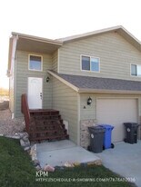 1350 E Oakland in Rapid City, SD - Building Photo