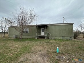 532 Post Office St in Kingsbury, TX - Building Photo - Building Photo