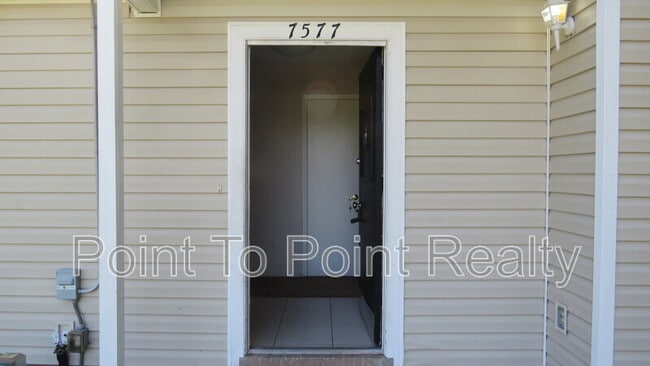 7577 Springer Pl in Jacksonville, FL - Building Photo - Building Photo