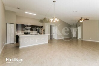 3816 SW McKim St in Port St. Lucie, FL - Building Photo - Building Photo