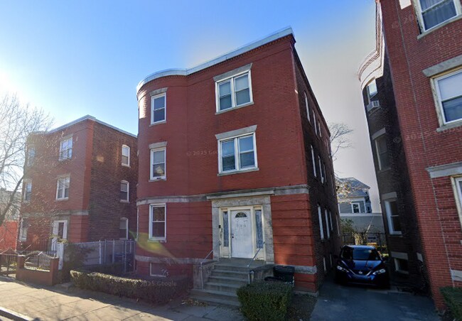 135 Washington St, Unit 27