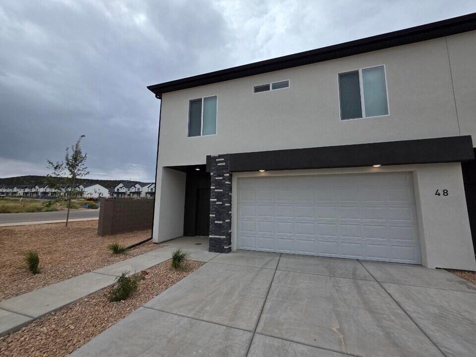 2875 W Cody Dr in Cedar City, UT - Building Photo