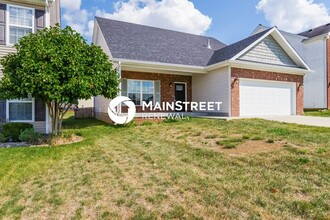 10707 Evanwood Dr in Louisville, KY - Building Photo - Building Photo