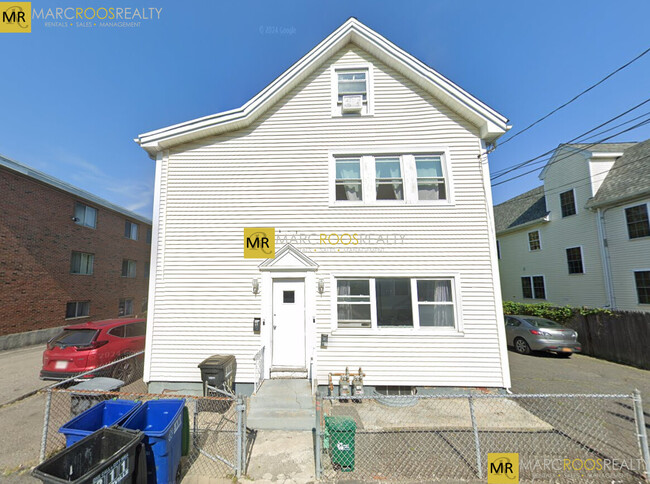 22 Murdock St