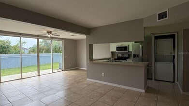 211 Caribbean Dr in Davenport, FL - Building Photo - Building Photo