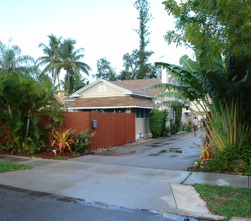 105 SE 12th Ave in Fort Lauderdale, FL - Building Photo